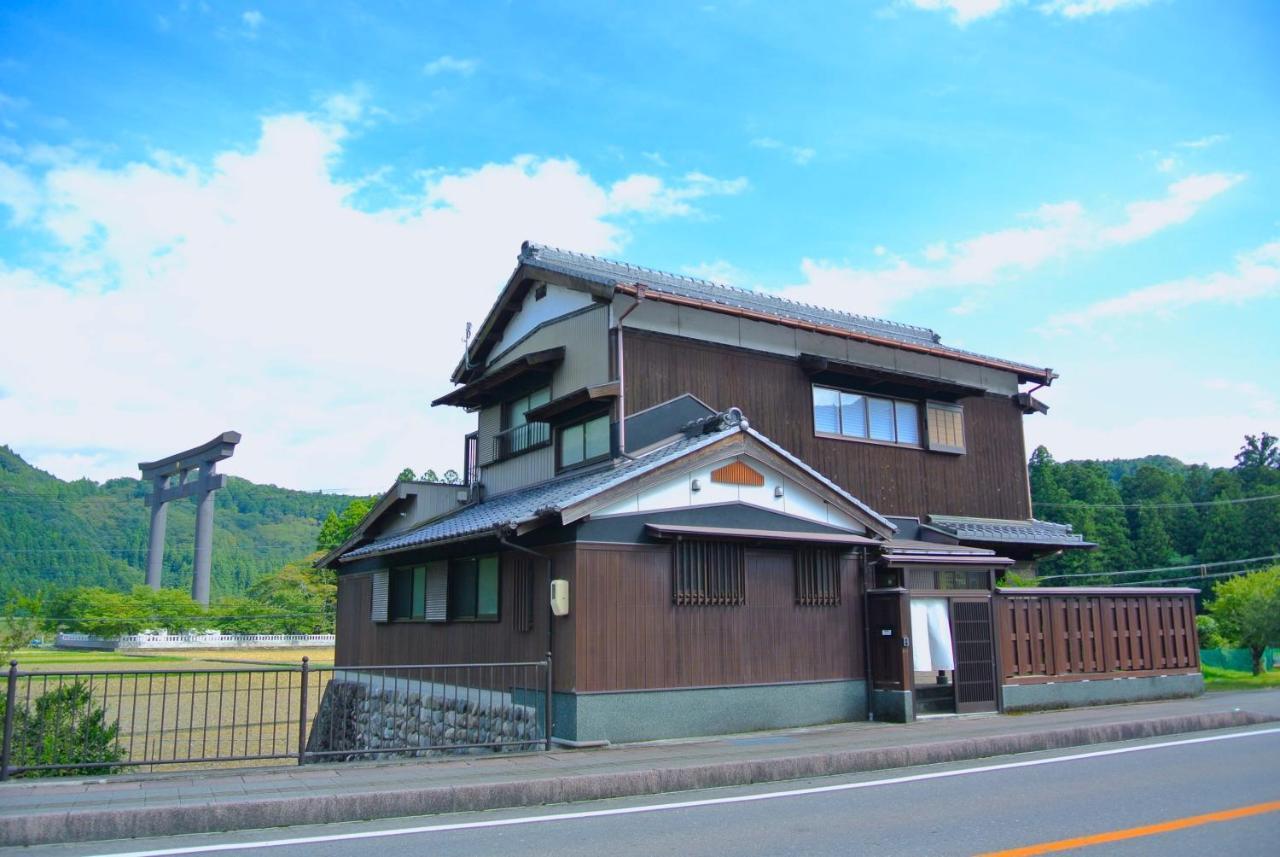 Villa Kumano Hongu Exteriör bild
